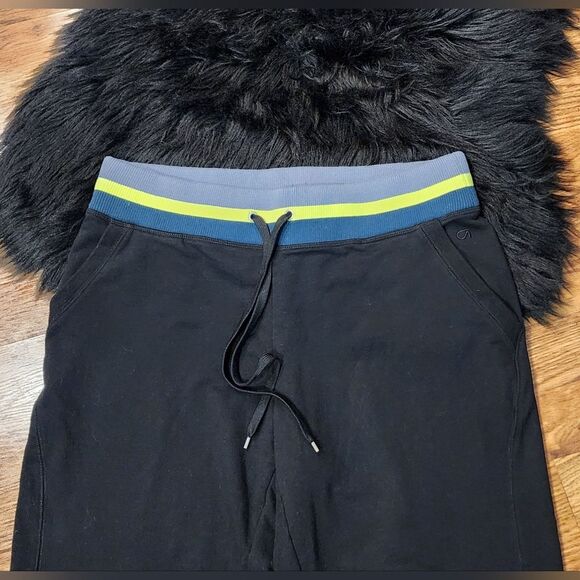 Vintage GAP Fit Cropped Joggers Women's Size M - Picture 2 of 10